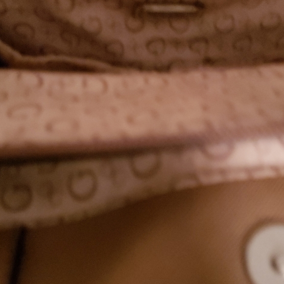 Handbag - Picture 2 of 8